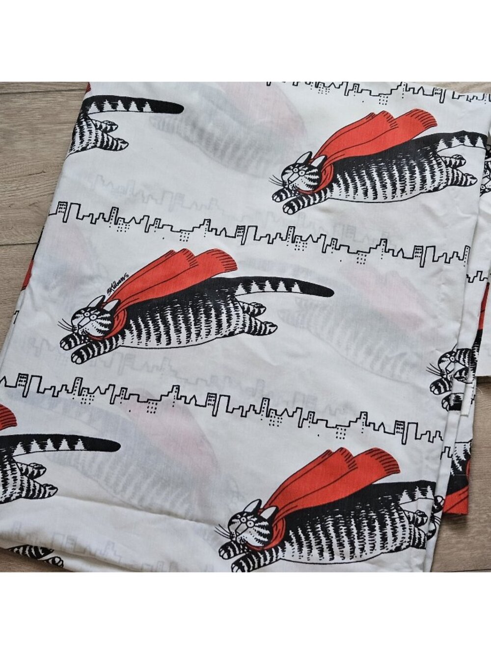 Vintage Black White & Red B Kilban Super Cat Full Flat Sheet